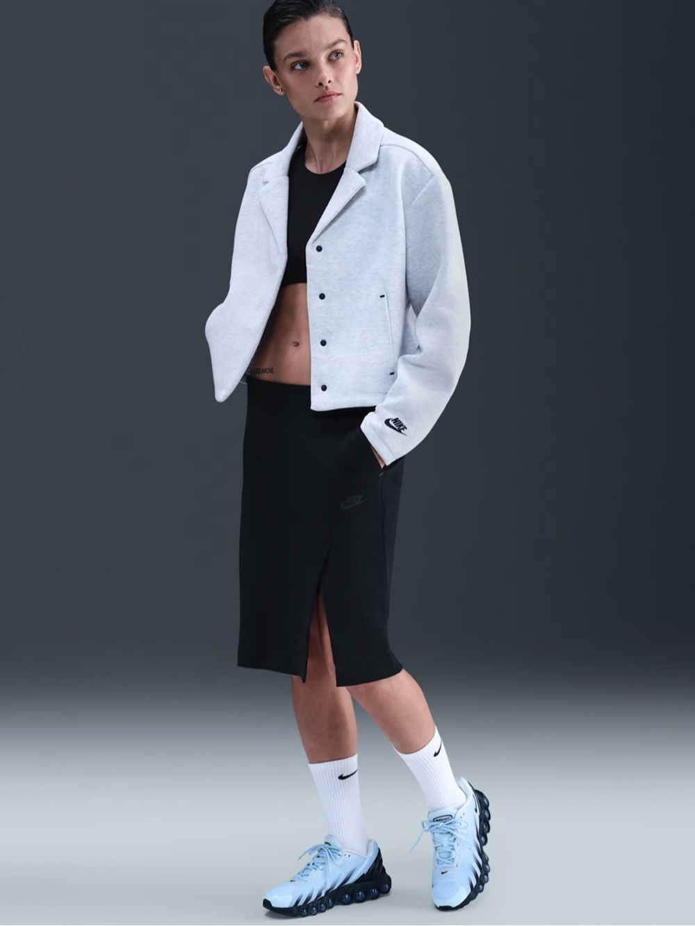 Nike Sportswear Tech Fleece Women's Skirt Size XS Black Midi Pocket Athletic NWT